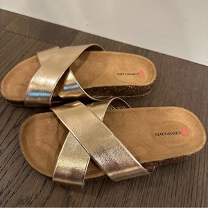 New without tag Girls' cross-strap comfy slides Rose Gold size girls 1